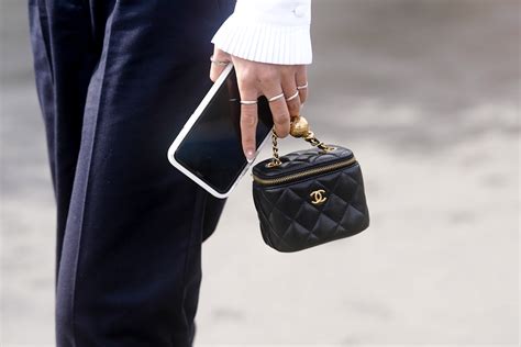 chanel little purse|mini micro 31 bag chanel.